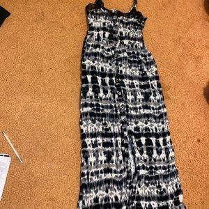 Women’s button down maxi dress